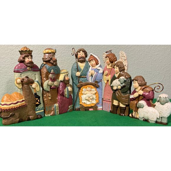 New in Box Hinged Nativity Scene Christmas Holiday Season Table Top Decoration - Picture 8 of 8